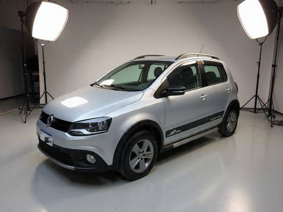 VOLKSWAGEN CROSSFOX 1.6 MI FLEX 8V 4P MANUAL